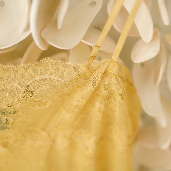 Natori Boudoir Sheer Lace Chemise Golden Yellow - Picture 4 of 8